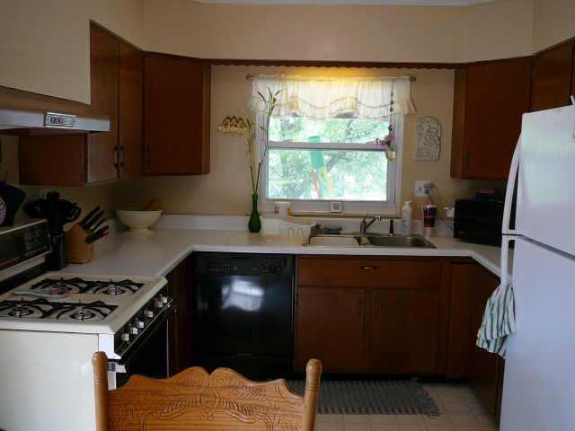 261 Cotswold Place Columbus, OH 43230 - Photo 2 of 10