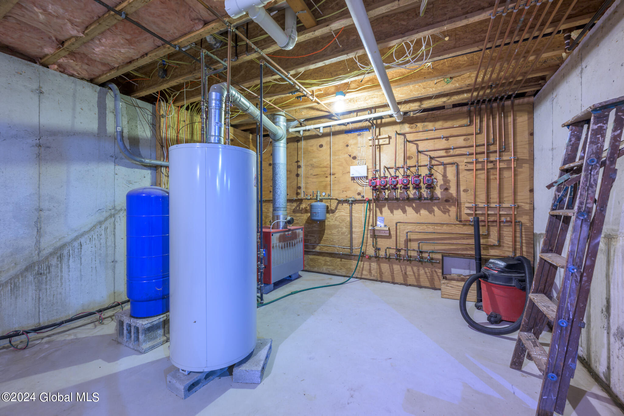 1013-1017 Plank Road Poestenkill, NY 12018 - Photo 24 of 49 24. radiant heat throughout