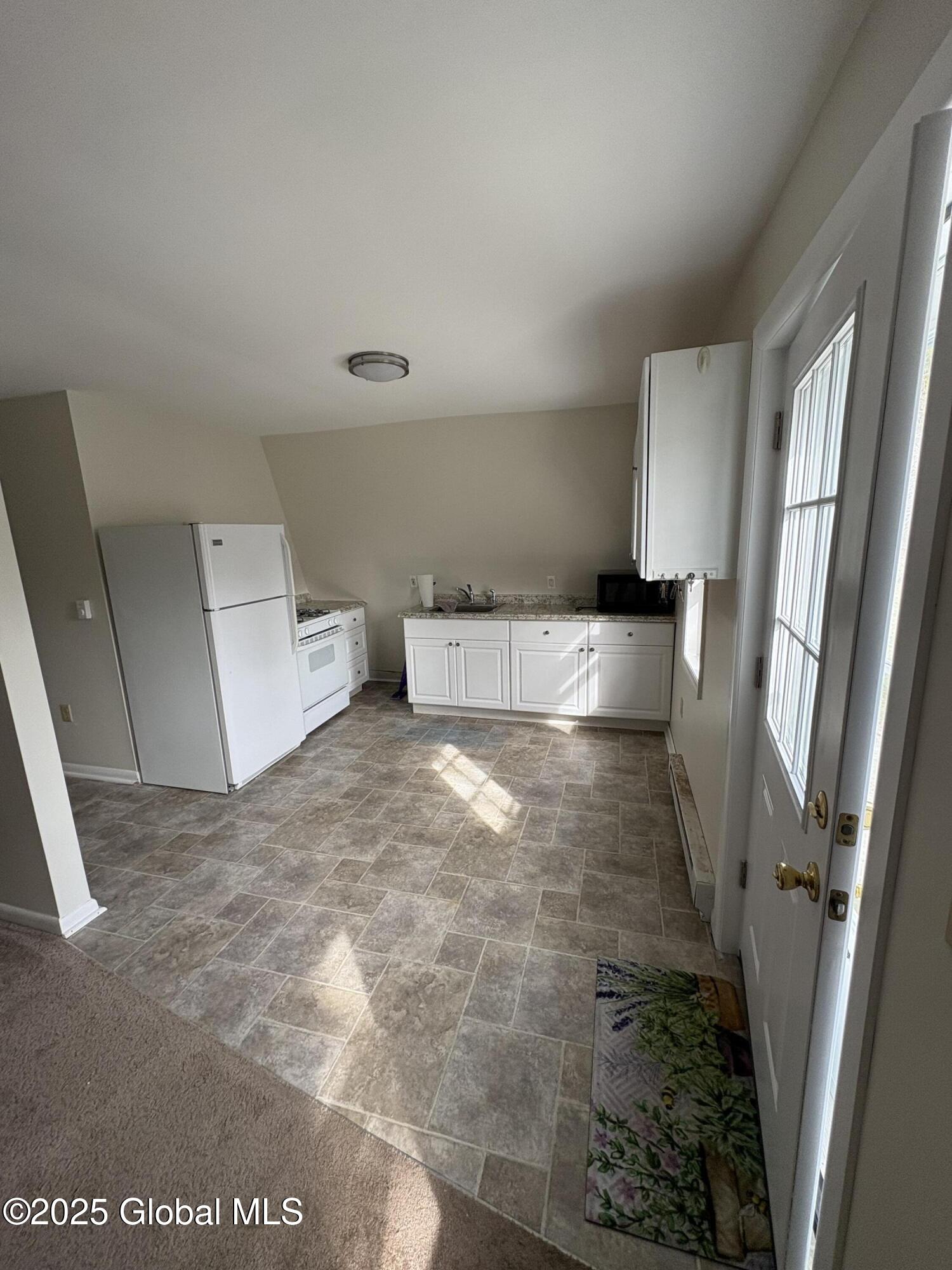 1013-1017 Plank Road Poestenkill, NY 12018 - Photo 44 of 49 43. apt 2 kitchen