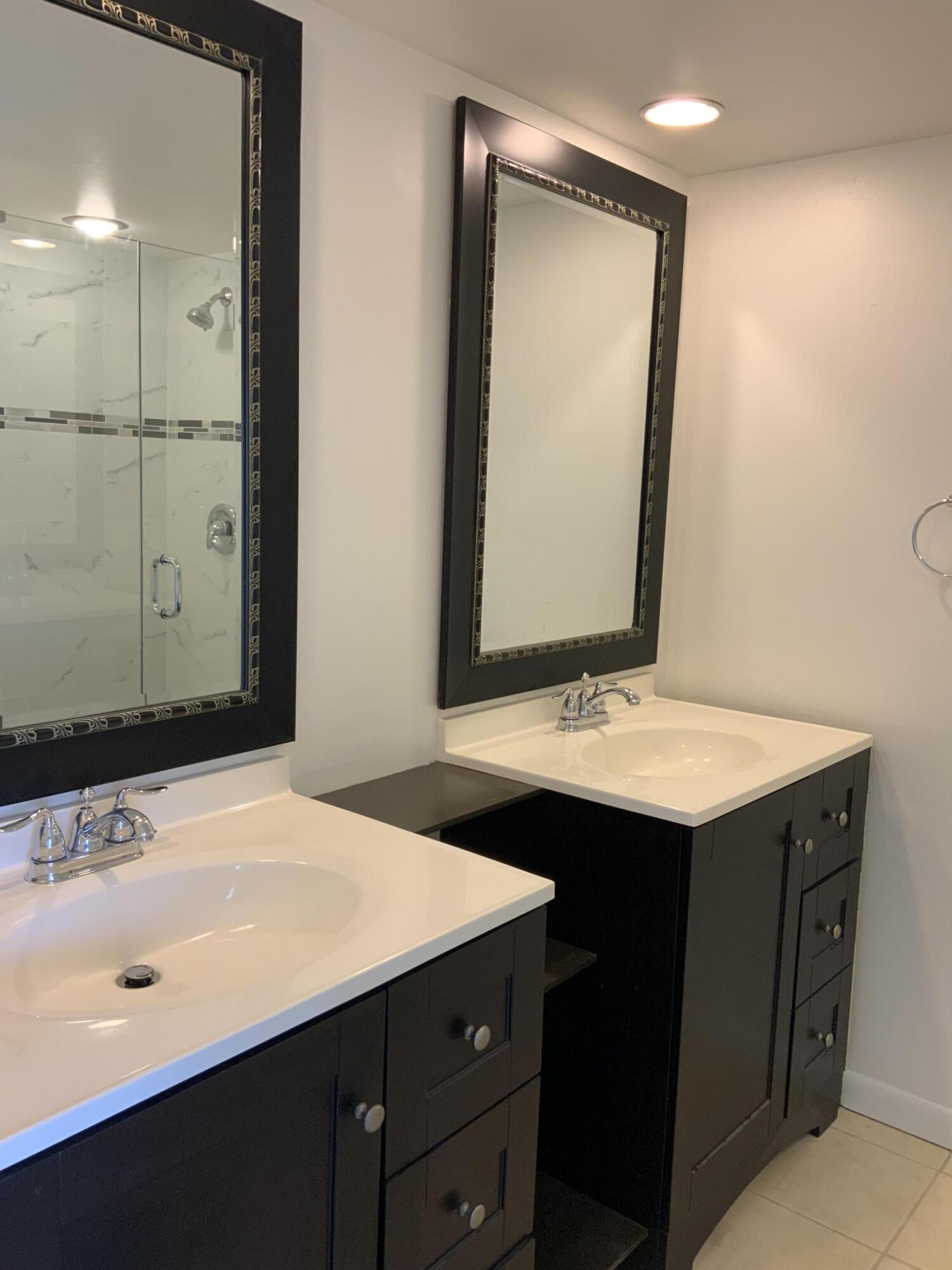 1221 12th Court Jupiter, FL 33477 - Photo 11 of 18 1221 12th Ct primary bath 1