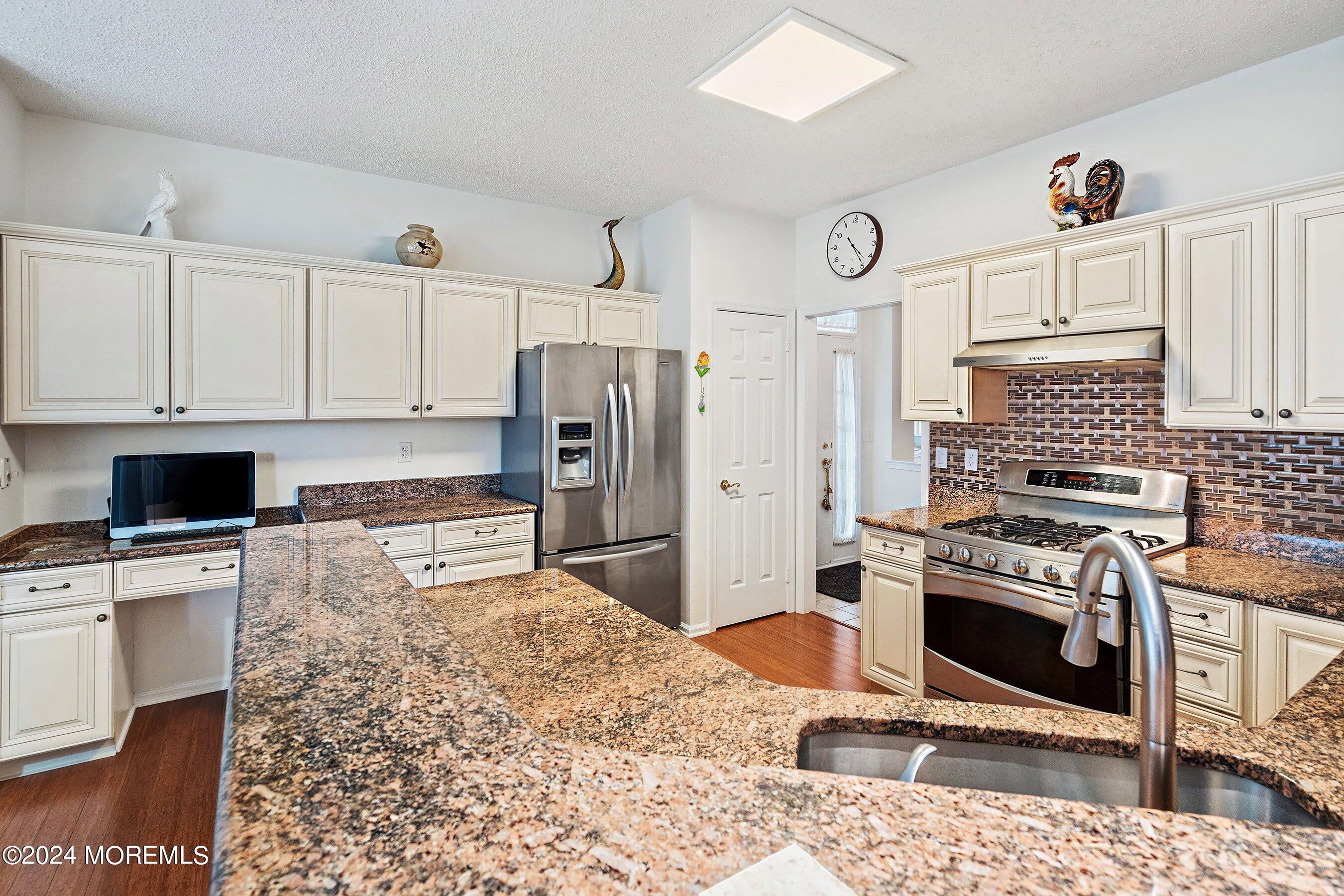 75 Cranmer Road Bayville, NJ 08721 - Photo 10 of 40 10-Kitchen 1C