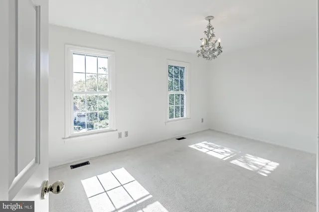 $899,900 | 132 Dewberry Drive, Hockessin, DE 19707