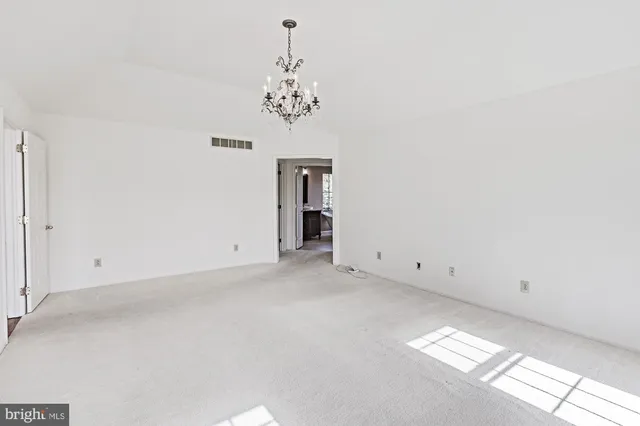 $899,900 | 132 Dewberry Drive, Hockessin, DE 19707