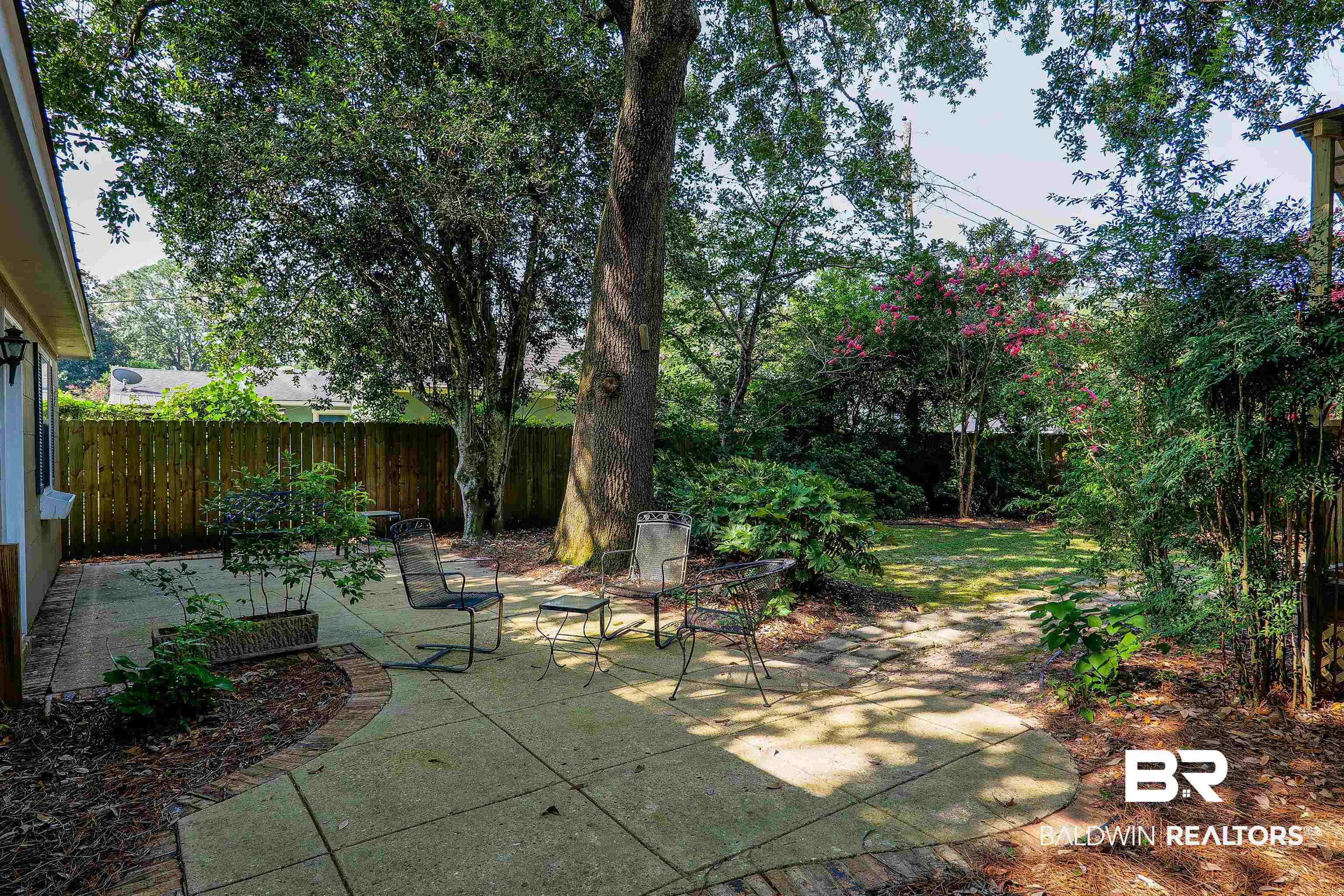 5 Lancaster Road Mobile, AL 36608 - Photo 16 of 20