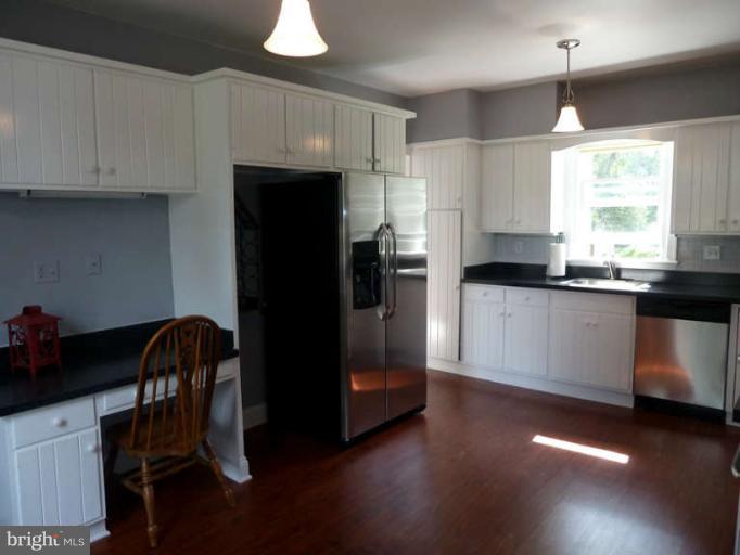 17214 Dr Bird Road Silver Spring, MD 20906 - Photo 14 of 30 Kitchen