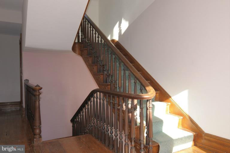17214 Dr Bird Road Silver Spring, MD 20906 - Photo 15 of 30 Interior (General)