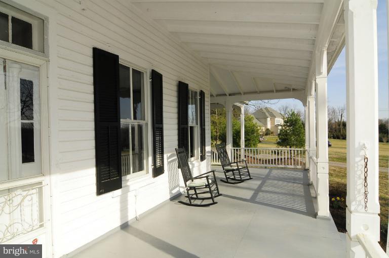 17214 Dr Bird Road Silver Spring, MD 20906 - Photo 4 of 30 Exterior (General)