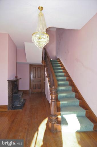 17214 Dr Bird Road Silver Spring, MD 20906 - Photo 5 of 30 Interior (General)