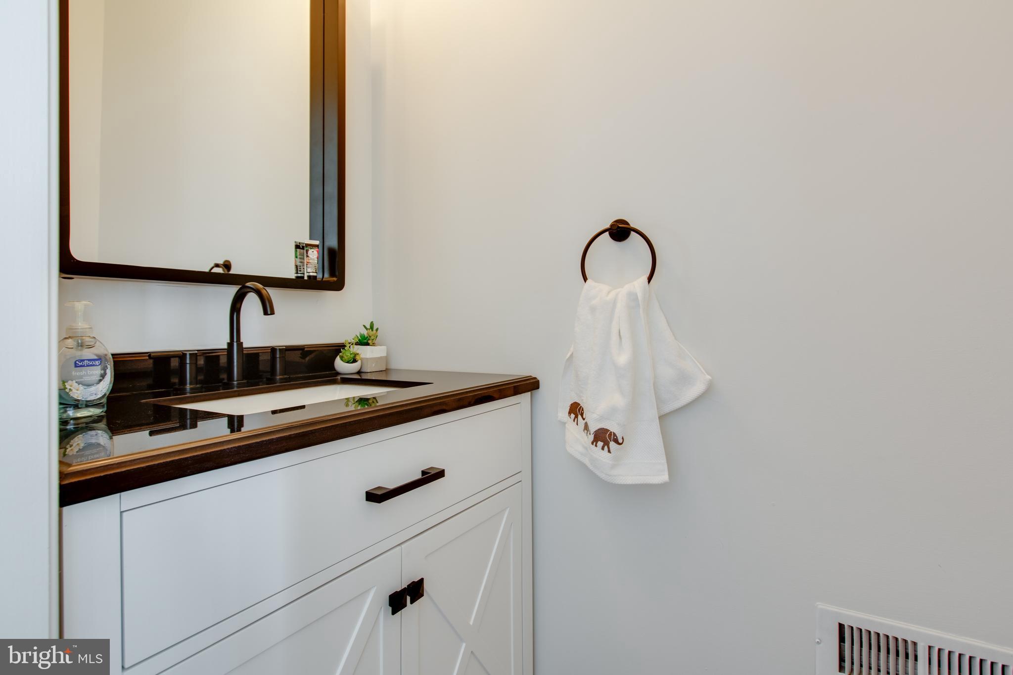10236 Wetherburn Road Ellicott City, MD 21042 - Photo 25 of 68 Gallery Image 25