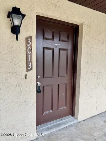 $1,200 | 3013 Sir Hamilton Circle, Unit 10, Titusville, FL 32780