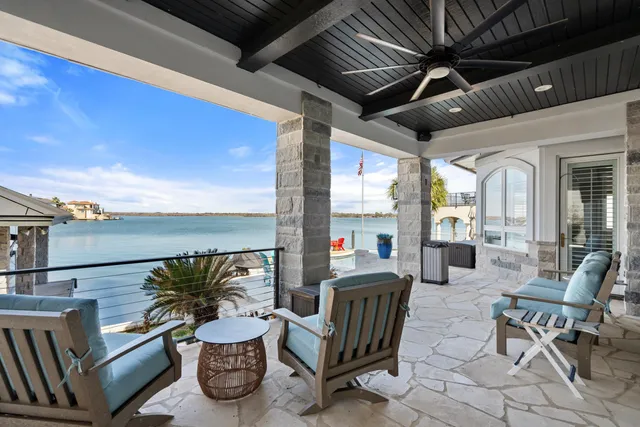 $3,925,000 | 404 Matern Court, Horseshoe Bay, TX 78657