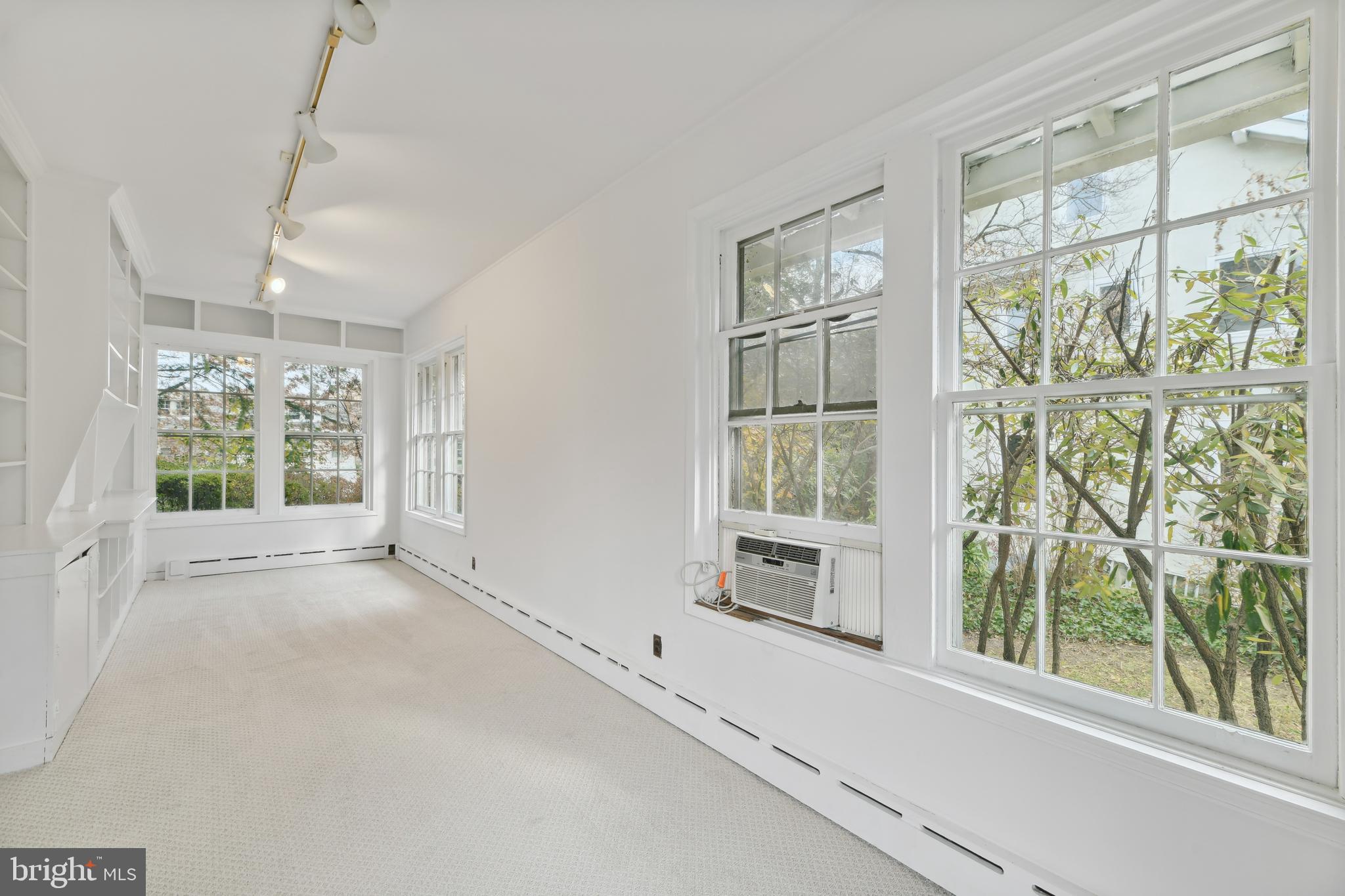 3802 Military Road Northwest Washington, DC 20015 - Photo 13 of 45