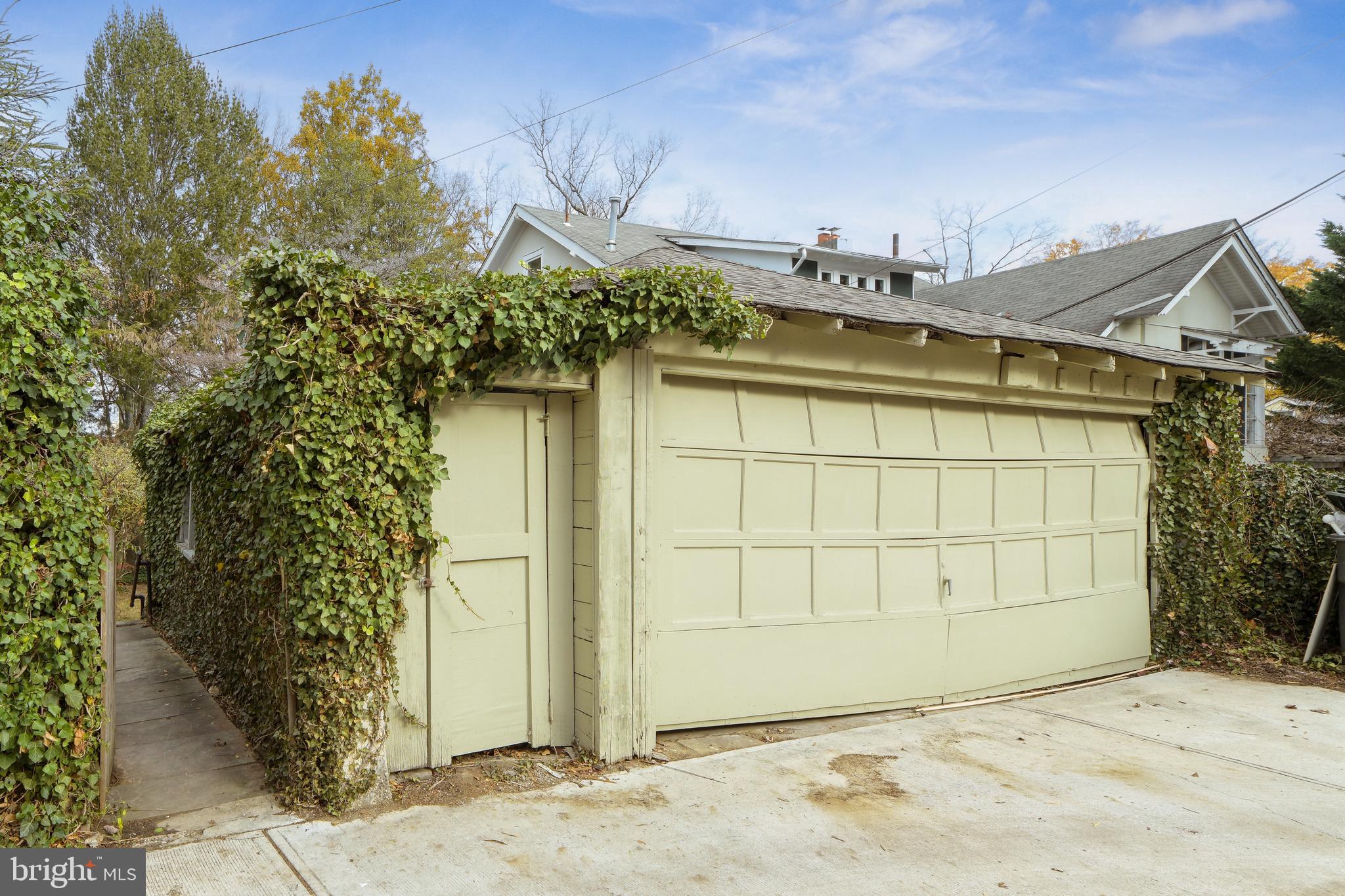 3802 Military Road Northwest Washington, DC 20015 - Photo 44 of 45