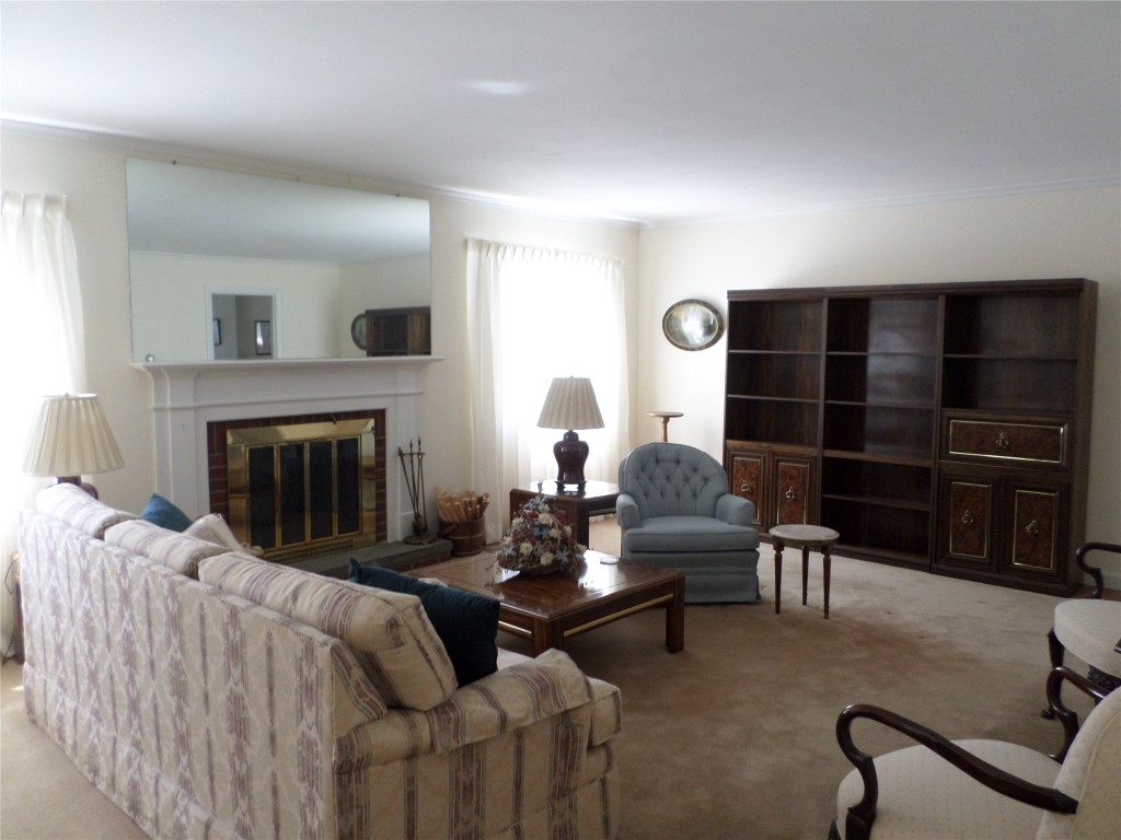 2 Ritchie Road Binghamton, NY 13901 - Photo 8 of 18 Gallery Image 8