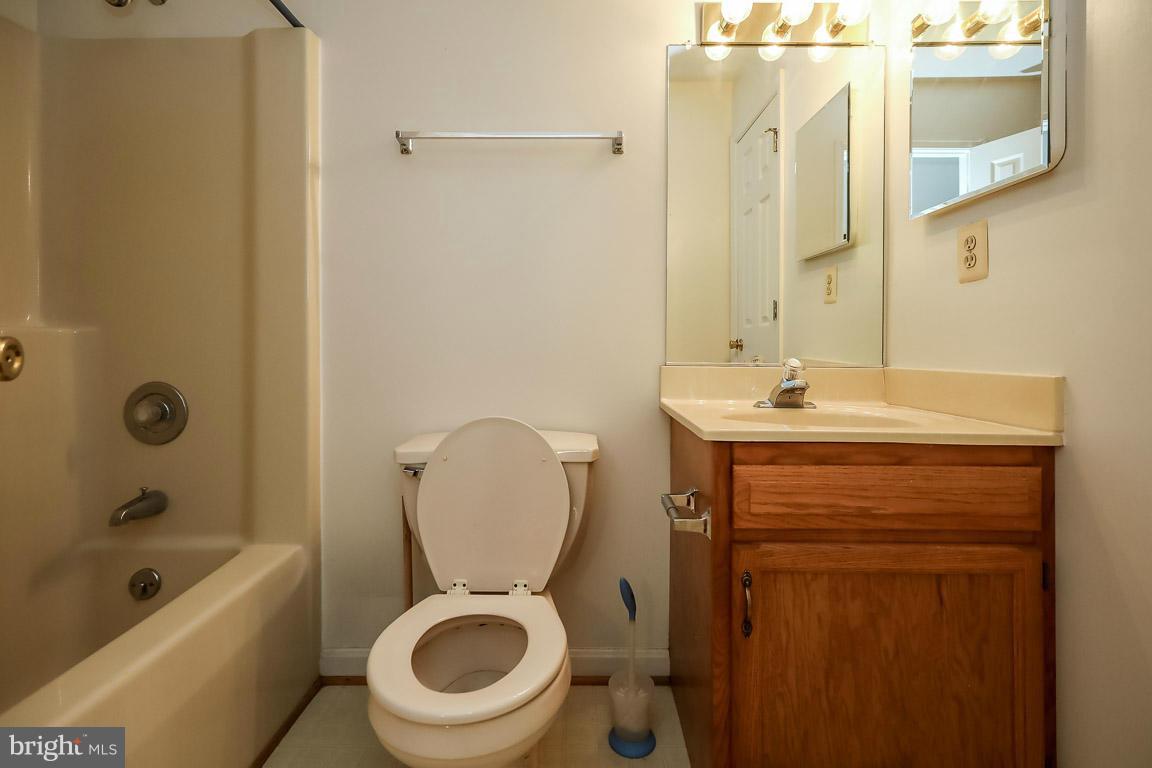 25865 Ricky Drive Hollywood, MD 20636 - Photo 22 of 23 Bath