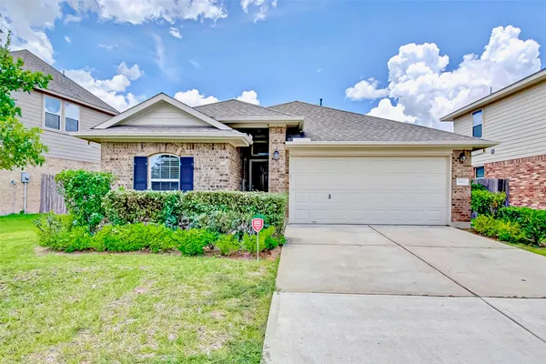 $2,200 | 18802 Majestic Vista Lane, Richmond, TX 77407