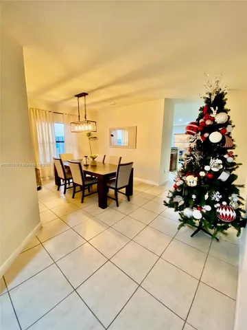 a outdoor space with lots of flowers