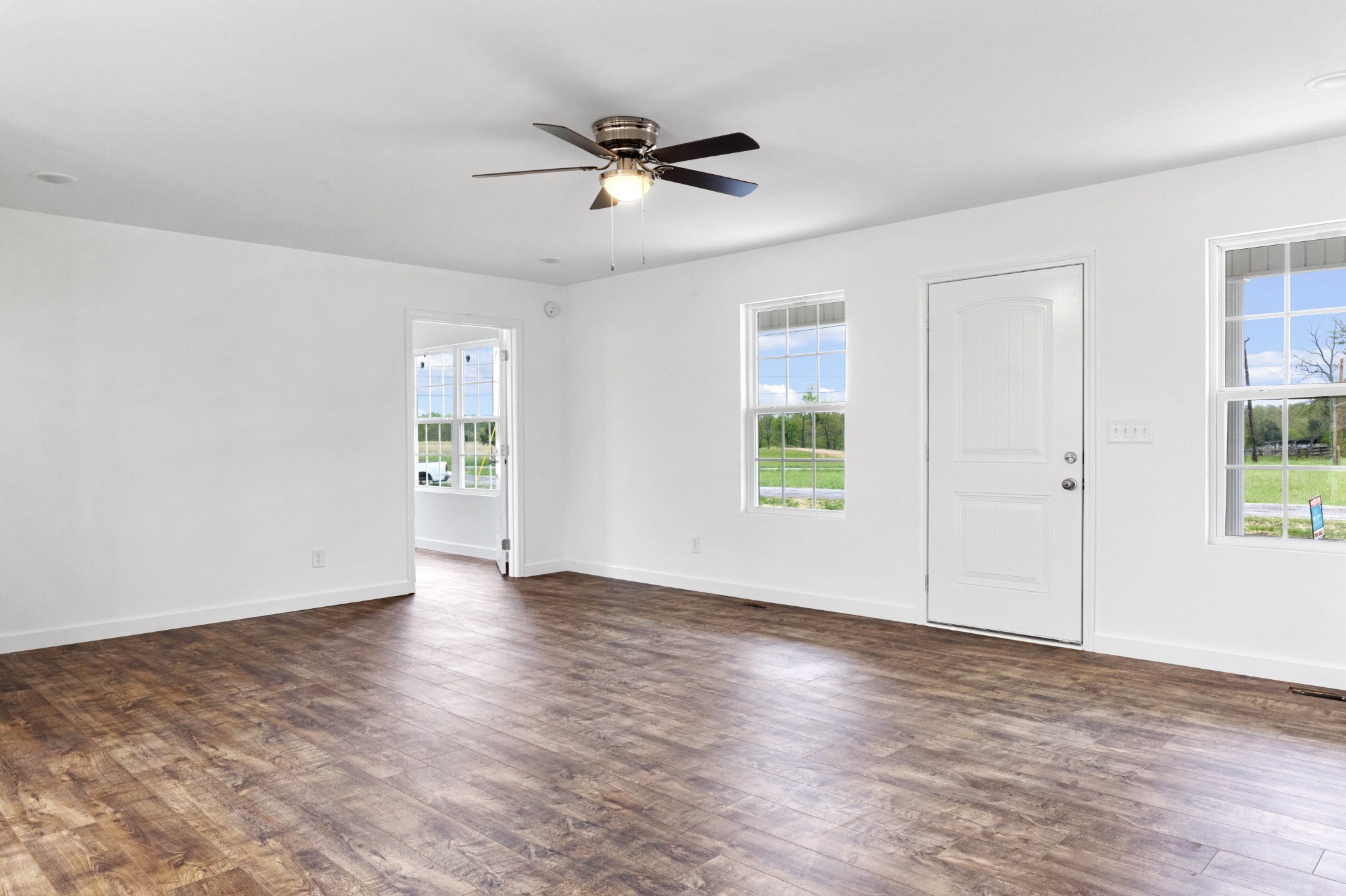 150 Estes Road Smithville, TN 37166 - Photo 2 of 27 Gallery Image 2
