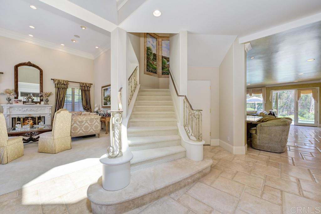 7210 Aviara Drive Carlsbad, CA 92011 - Photo 10 of 63