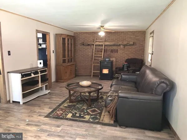 $580,000 | 909 Emory Church Road, Upperco, MD 21155