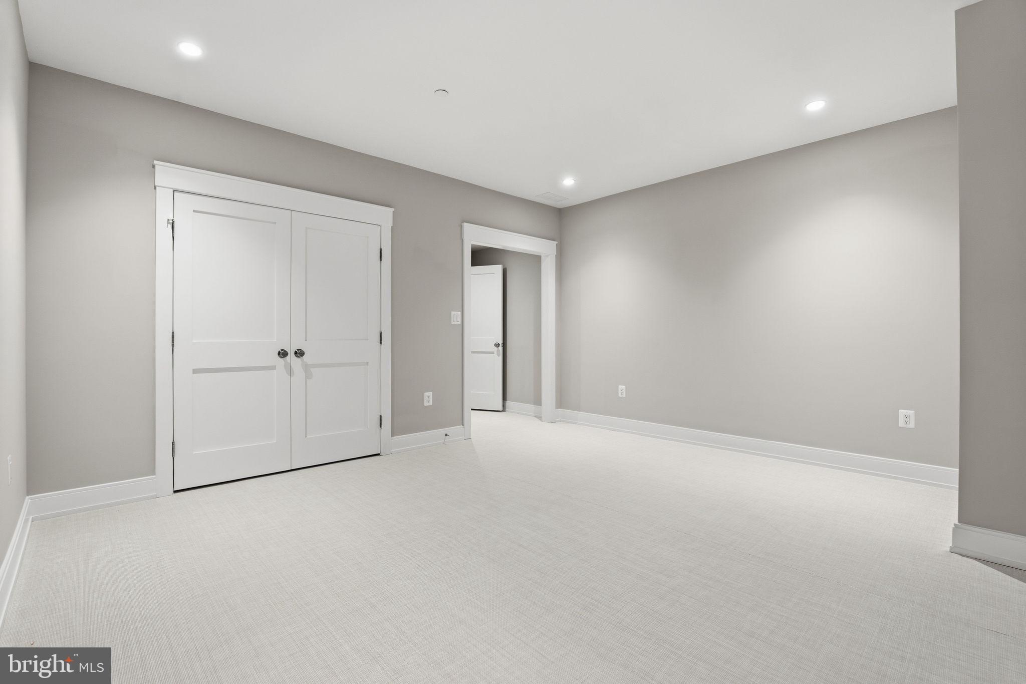 3301 Winnett Road Chevy Chase, MD 20815 - Photo 77 of 85
