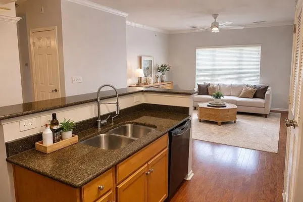 $279,900 | 1251 Strassner Drive, Unit 2404, St. Louis, MO 63101