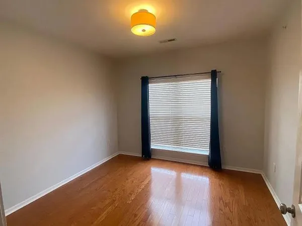 $279,900 | 1251 Strassner Drive, Unit 2404, St. Louis, MO 63101