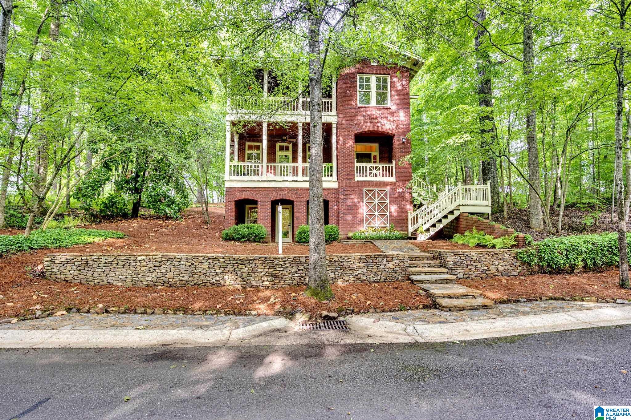 84 Oak Circle Hayden, AL 35079 - Photo 1 of 47
