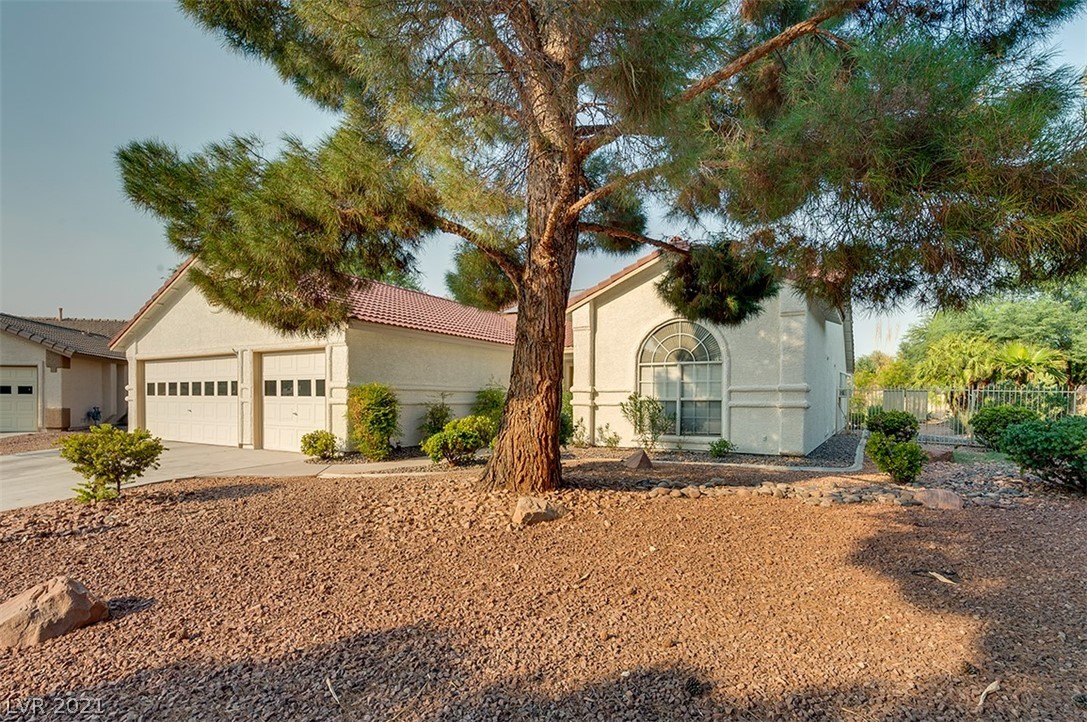 5252 Saranac Road Las Vegas, NV 89130 - Photo 1 of 35 Gallery Image 1