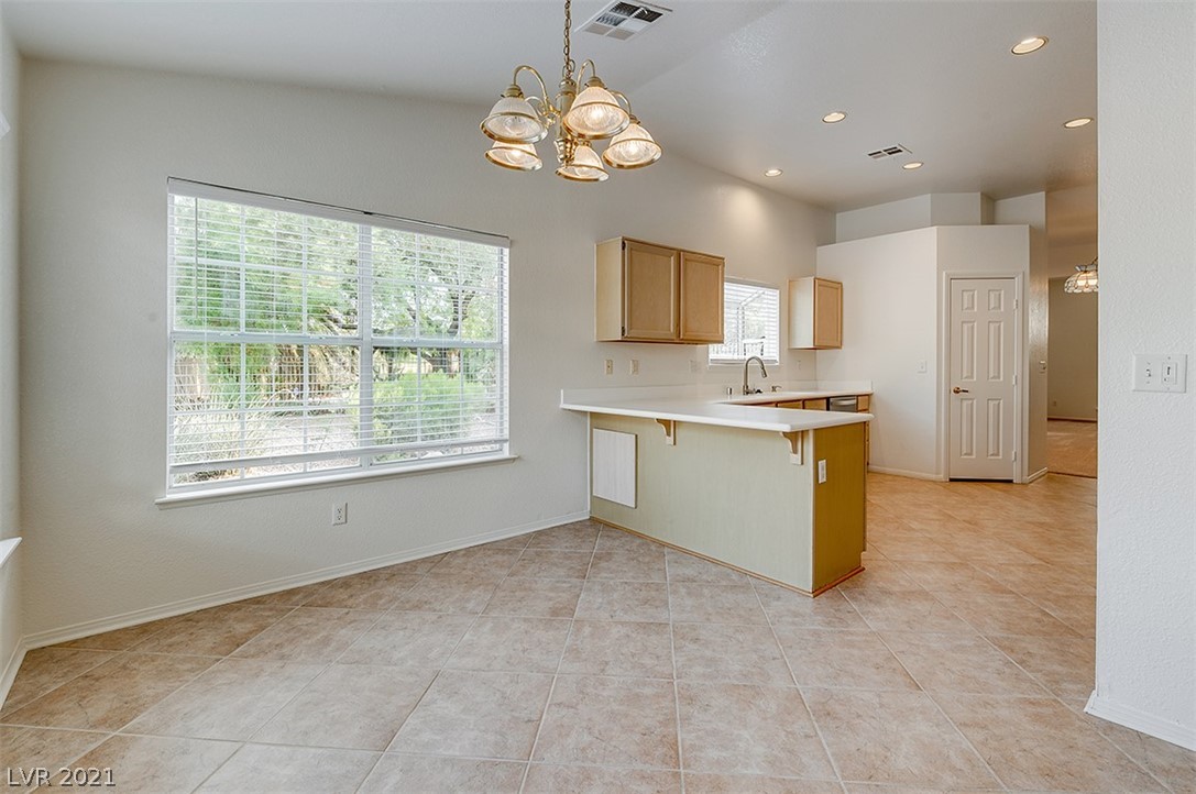 5252 Saranac Road Las Vegas, NV 89130 - Photo 11 of 35 Gallery Image 11