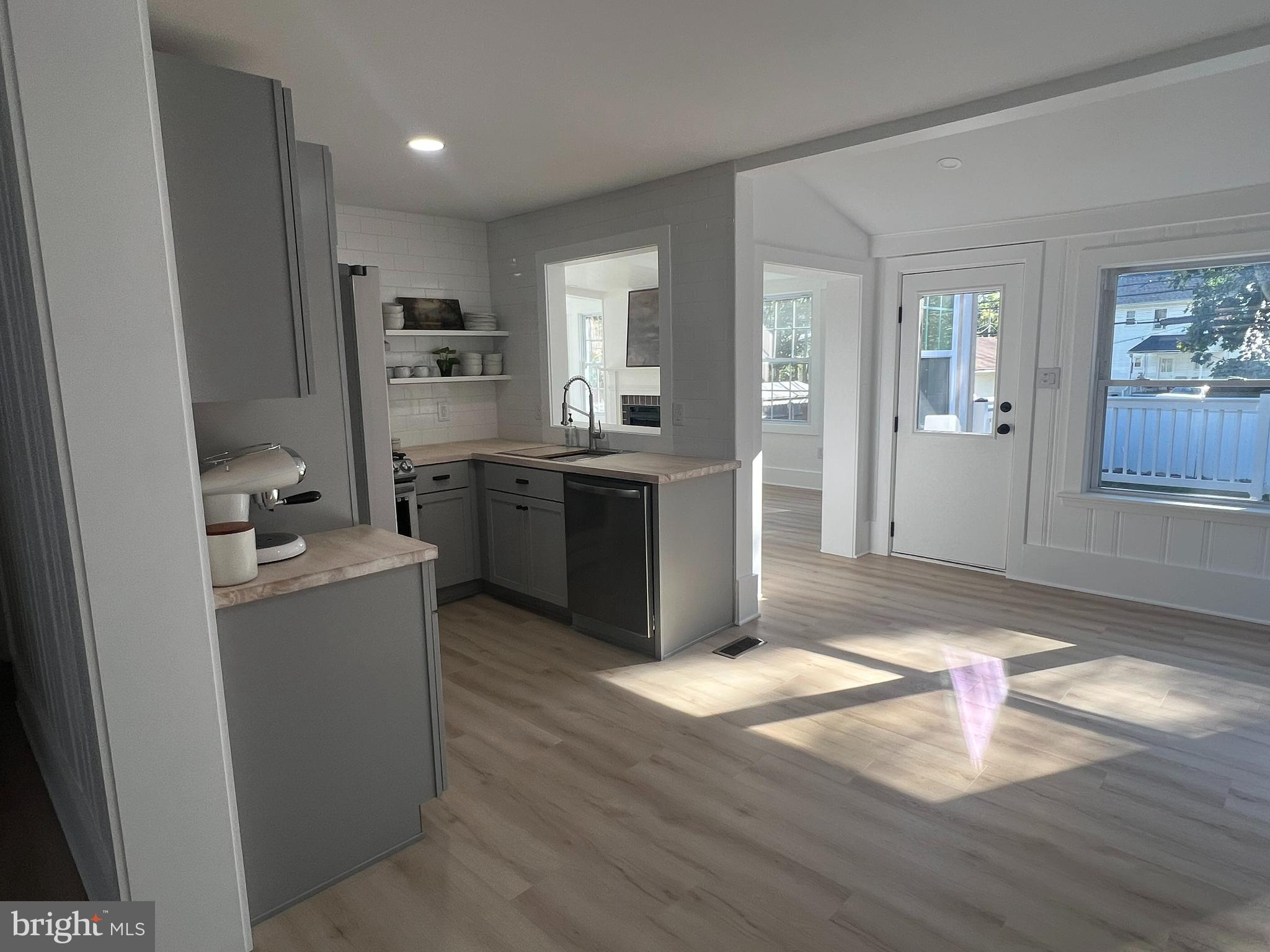 18903 Orchard Terrace Road Hagerstown, MD 21742 - Photo 17 of 43 Beautiful completely new kitchen