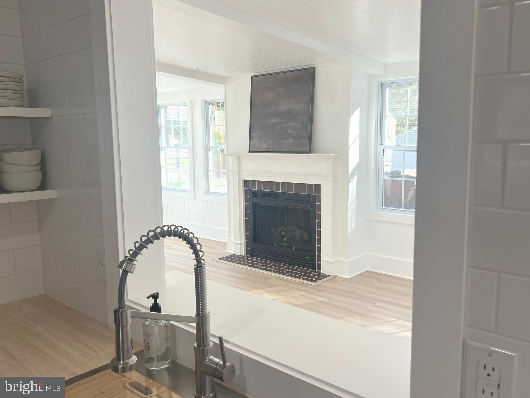 18903 Orchard Terrace Road Hagerstown, MD 21742 - Photo 21 of 43 Kitchen overlooking the Family Room