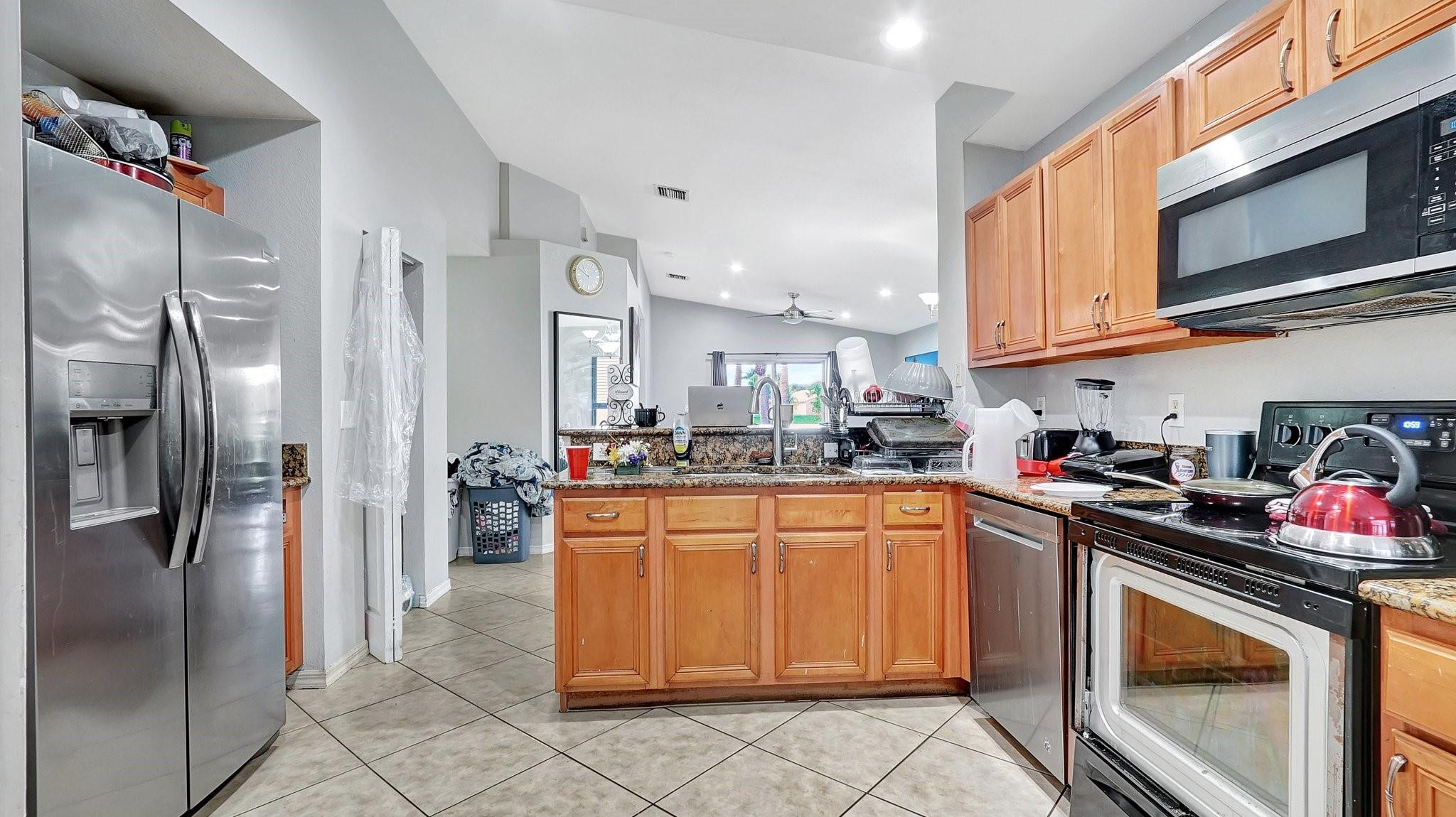 4558 Southwest 125th Lane Miramar, FL 33027 - Photo 16 of 47 Photo 16