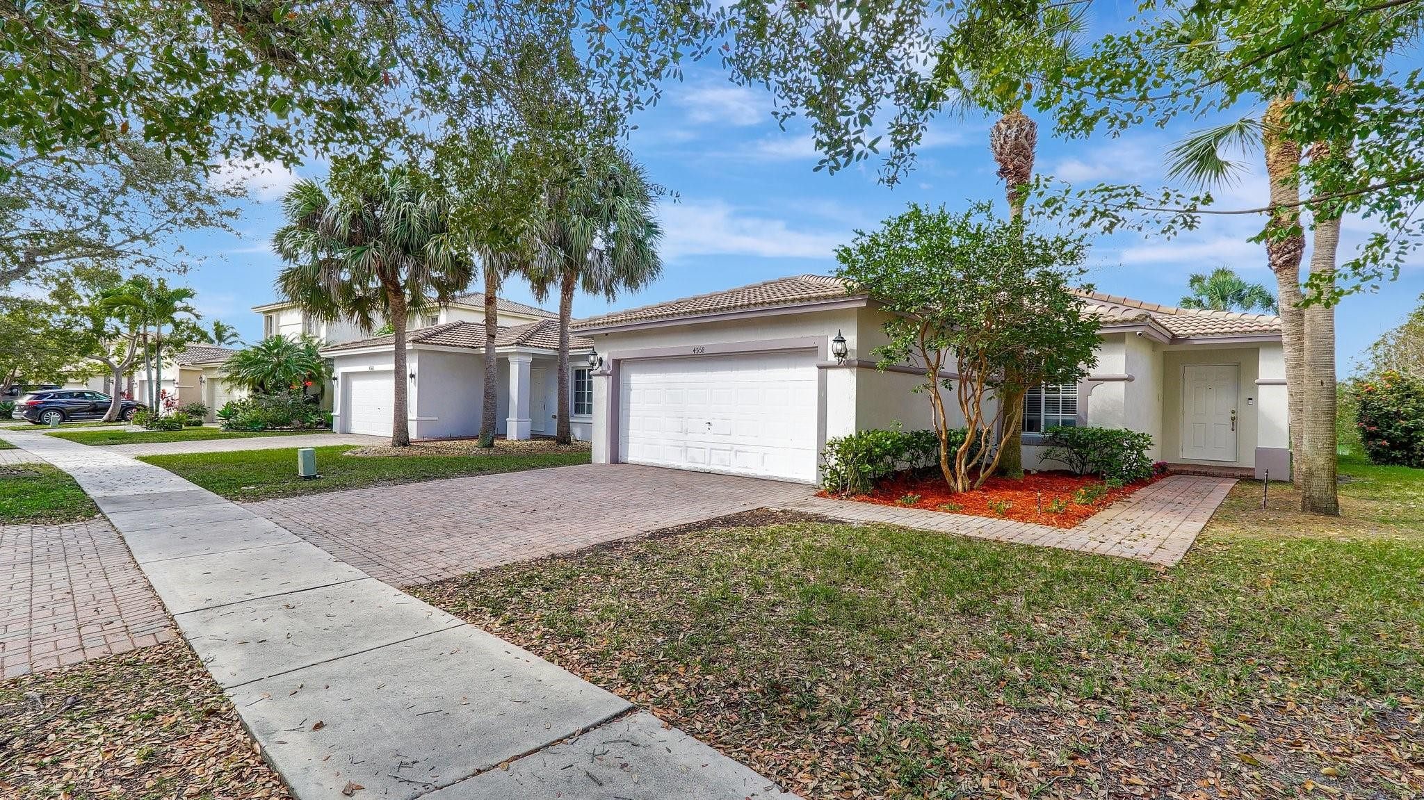 4558 Southwest 125th Lane Miramar, FL 33027 - Photo 2 of 47 Photo 2