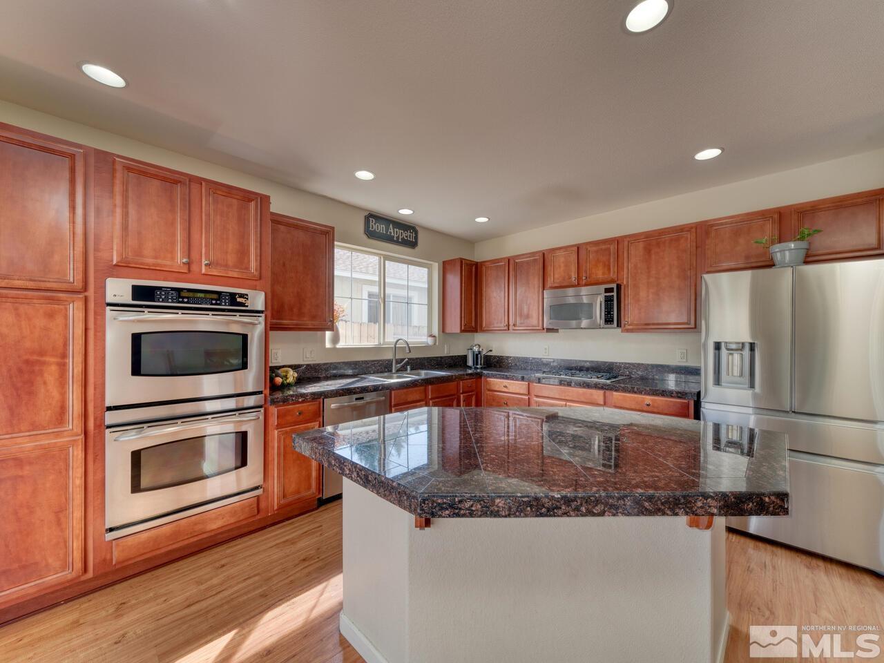 10180 Cascade Falls Court Reno, NV 89521 - Photo 8 of 35 Photo 8