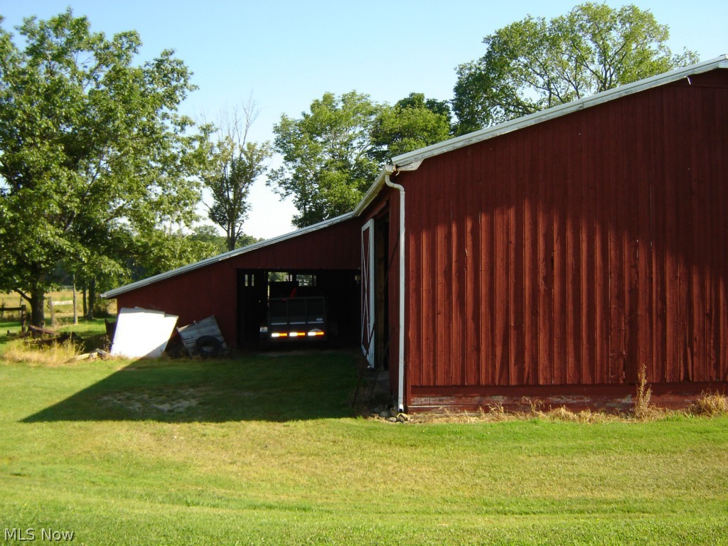 16666 Snyder Road Chagrin Falls, OH 44023 - Photo 19 of 25 Gallery Image 19