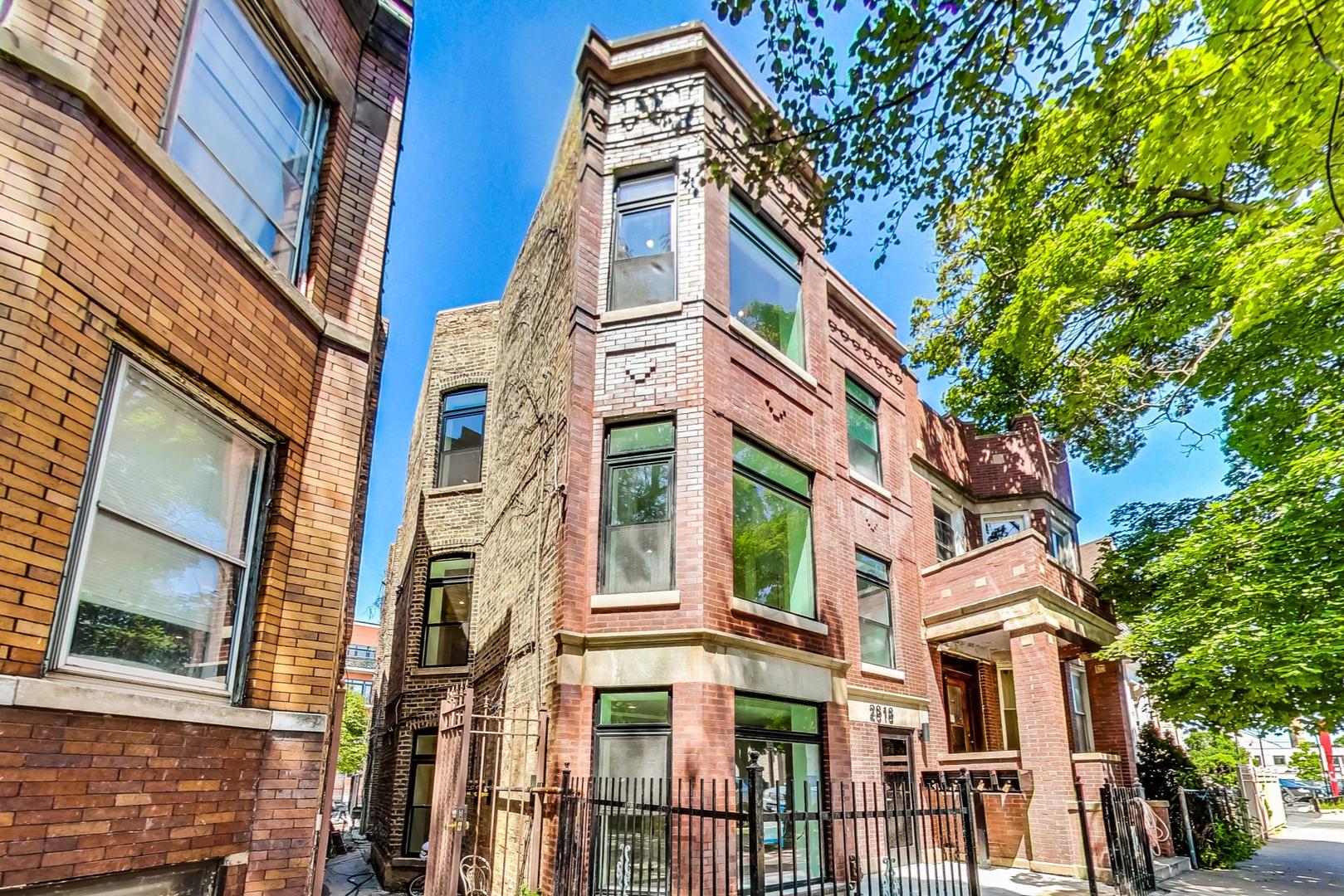 2818 West Fletcher Street, Unit 2 Chicago, IL 60618 - Photo 1 of 20