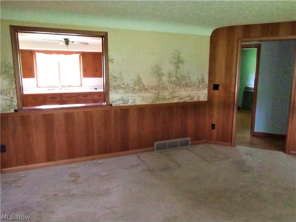 2006 Renko Road Ashtabula, OH 44004 - Photo 4 of 18 Gallery Image 4