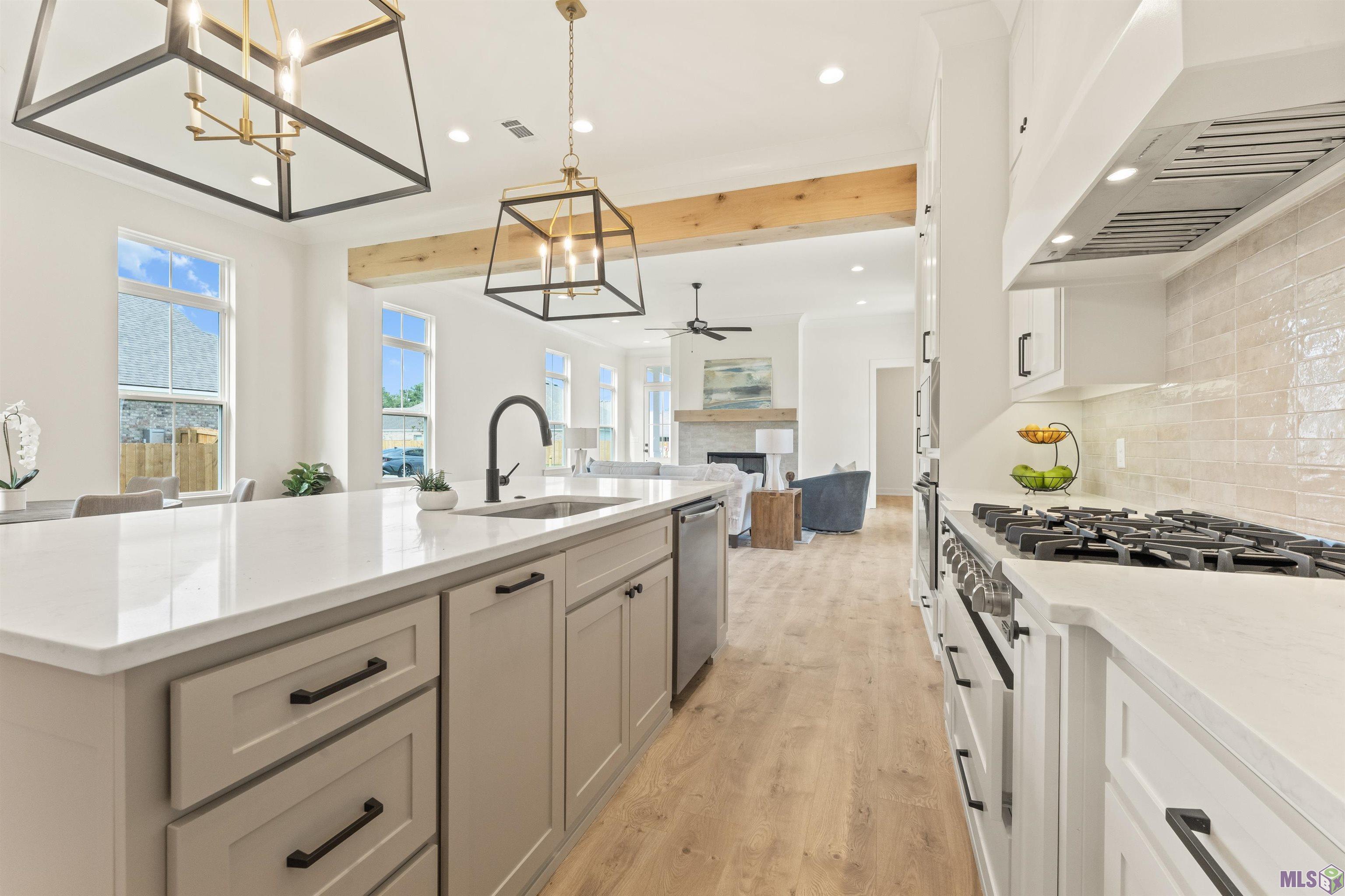 13475 Sawmill Drive Baton Rouge, LA 70818 - Photo 9 of 25