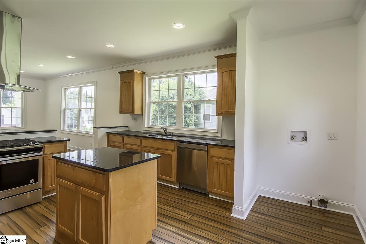 75 Lawrence Street Lyman, SC 29365 - Photo 8 of 20 Gallery Image 8