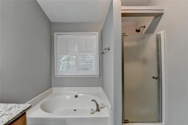 $2,290 | 5229 Pine Branch Court, Sugar Hill, GA 30518