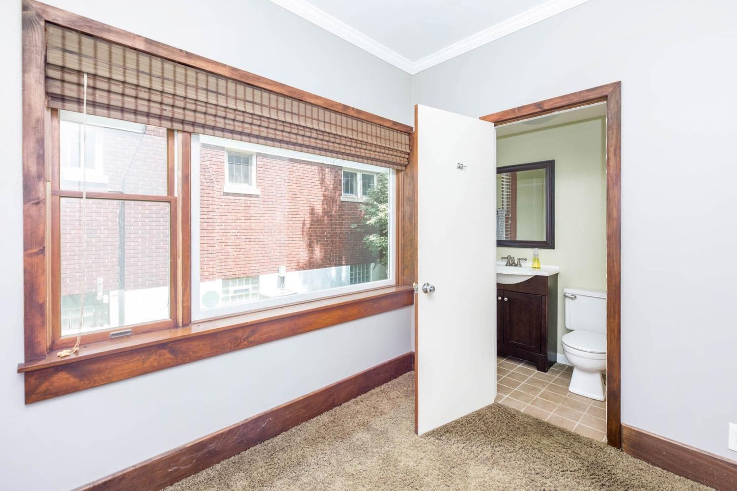 3258 Epworth Avenue Cincinnati, OH 45211 - Photo 7 of 22