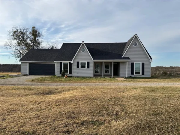 $2,400 | 8171 Farm To Market Road 1173, Krum, TX 76249
