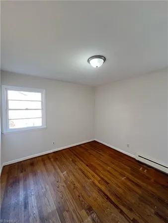 $1,325 | 2219 East Gate City Boulevard, Greensboro, NC 27401