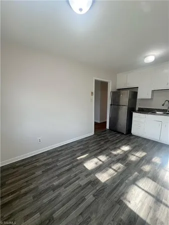 $1,325 | 2219 East Gate City Boulevard, Greensboro, NC 27401