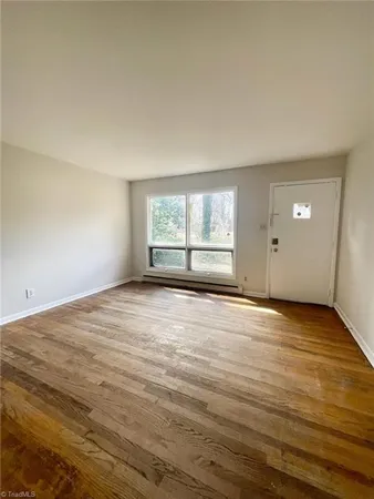 $1,325 | 2219 East Gate City Boulevard, Greensboro, NC 27401