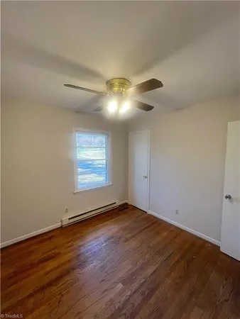 $1,325 | 2219 East Gate City Boulevard, Greensboro, NC 27401