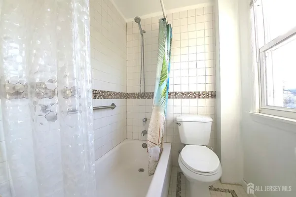 $3,900 | 425 West Broad Street, Westfield, NJ 07090