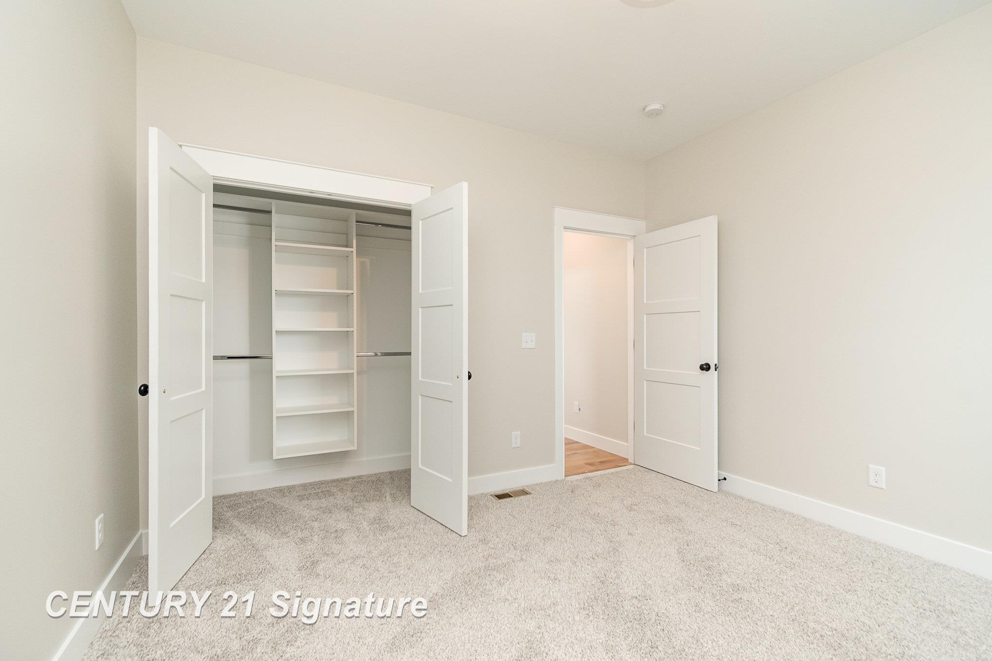 2289 Holly Ridge Lane Standish, MI 48658 - Photo 26 of 34