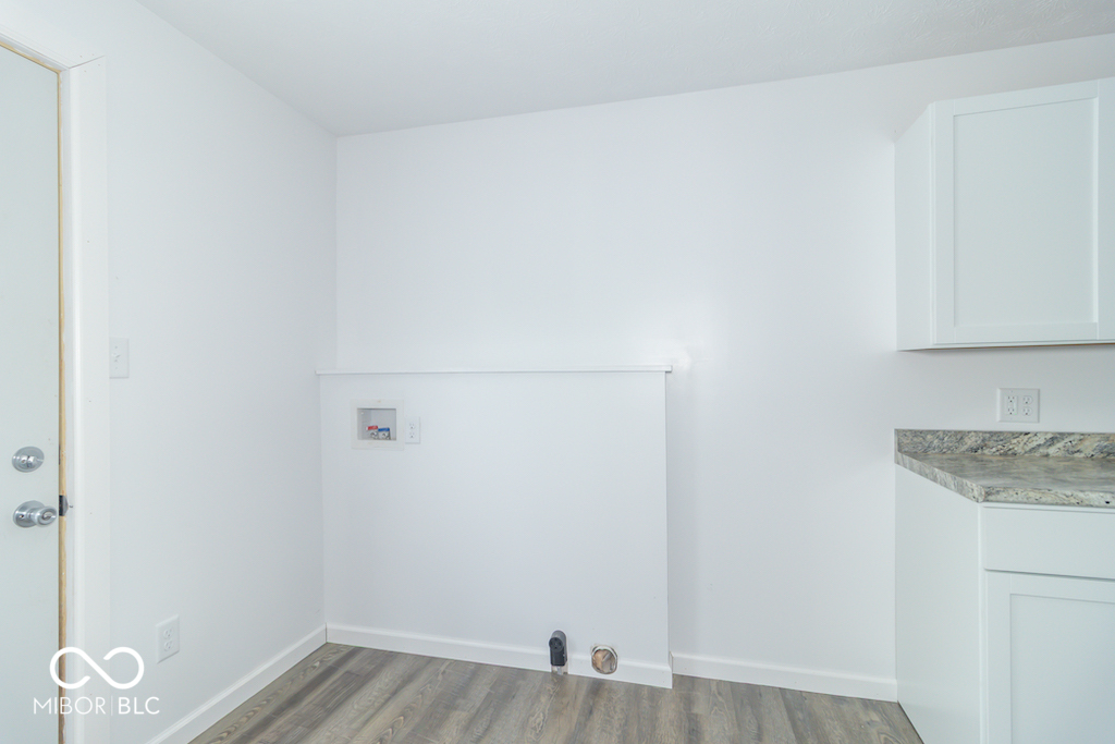 209 South Cory Street Mooreland, IN 47360 - Photo 9 of 31